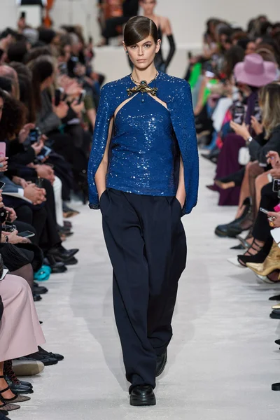 Look 75